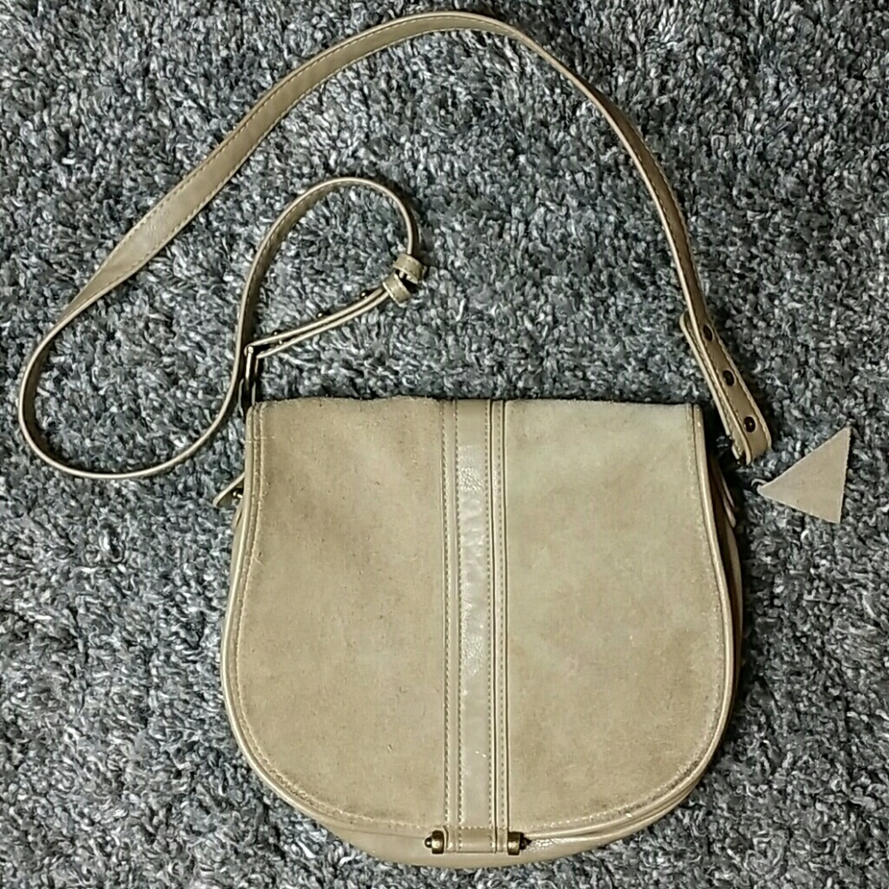 BDG cross body purse